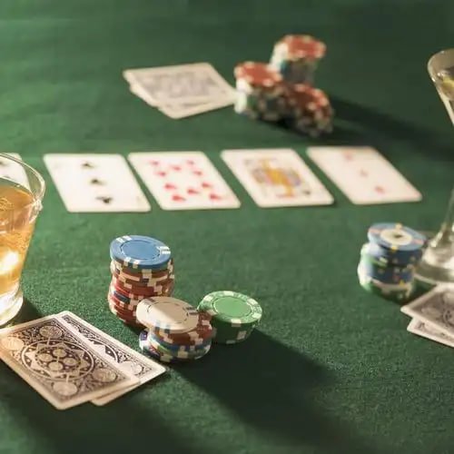 Live blackjack table at kairitoto with dealer, player hands, and multi-camera broadcast